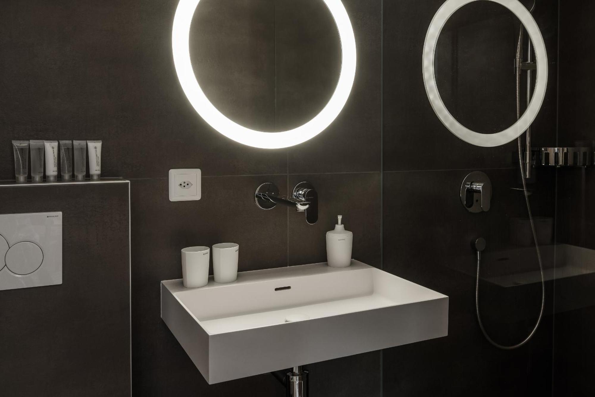 Kapitel 7 Boutique-Hotel Raron Exteriör bild